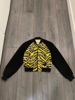 Moschino Zebra Print Cropped Bomber Jacket Size 6 NWT